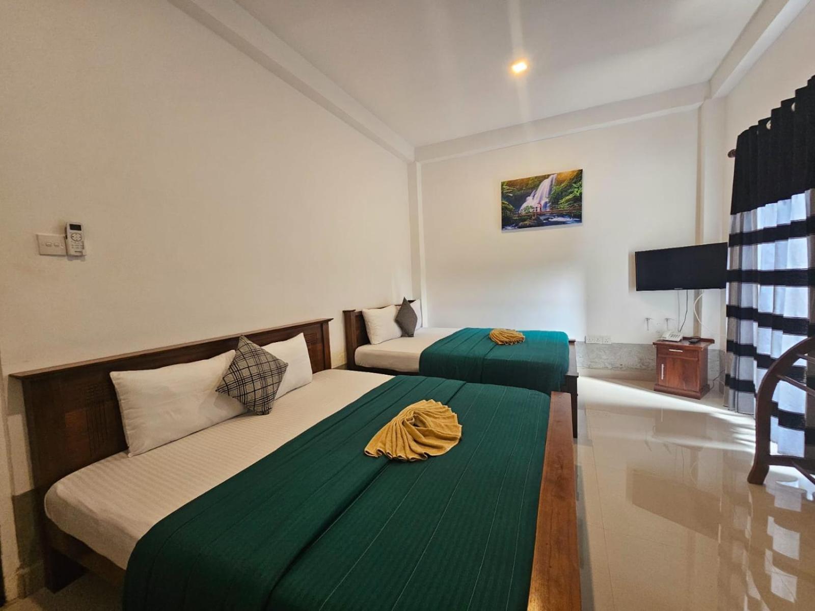 Optimum Residencies Bed & Breakfast Negombo Exterior foto